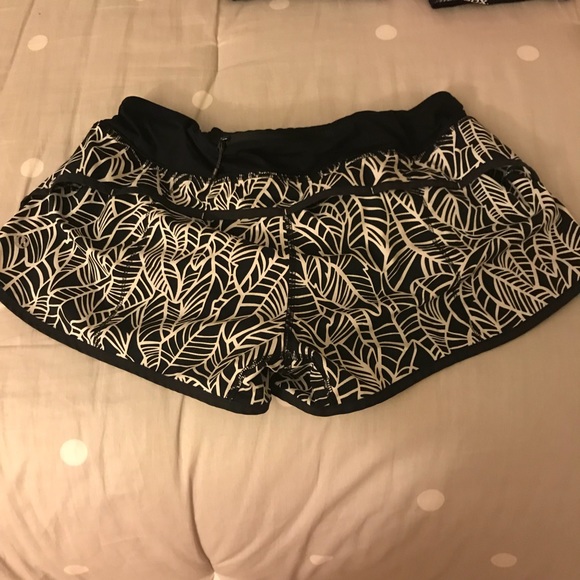 Too big - Picture 2 of 2